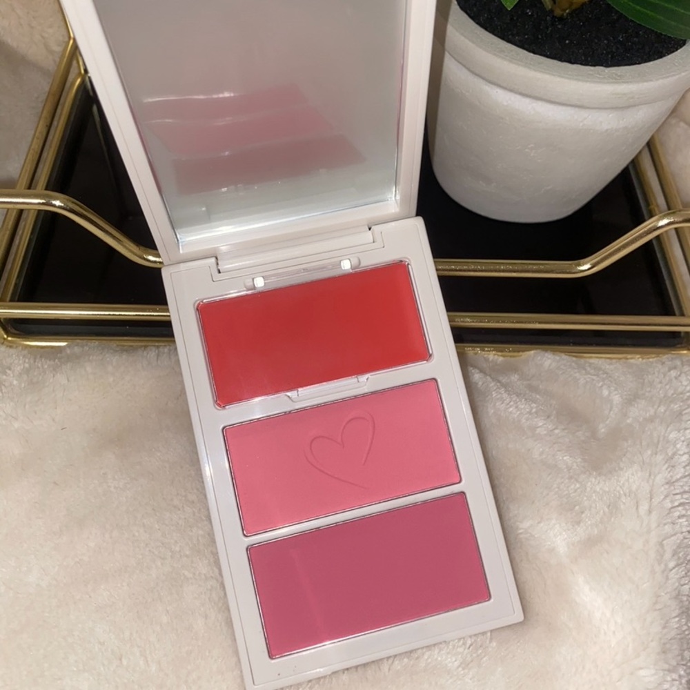 Pink dream blushes